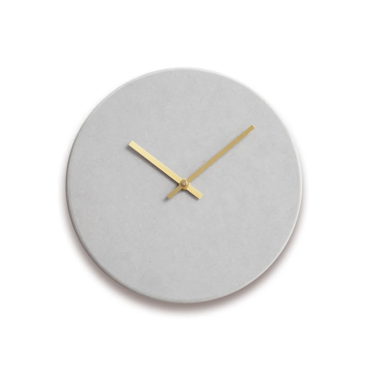 Clearance Hemverk - Vægur - Shape - Lys grå - Guld visere - Ø38 cm