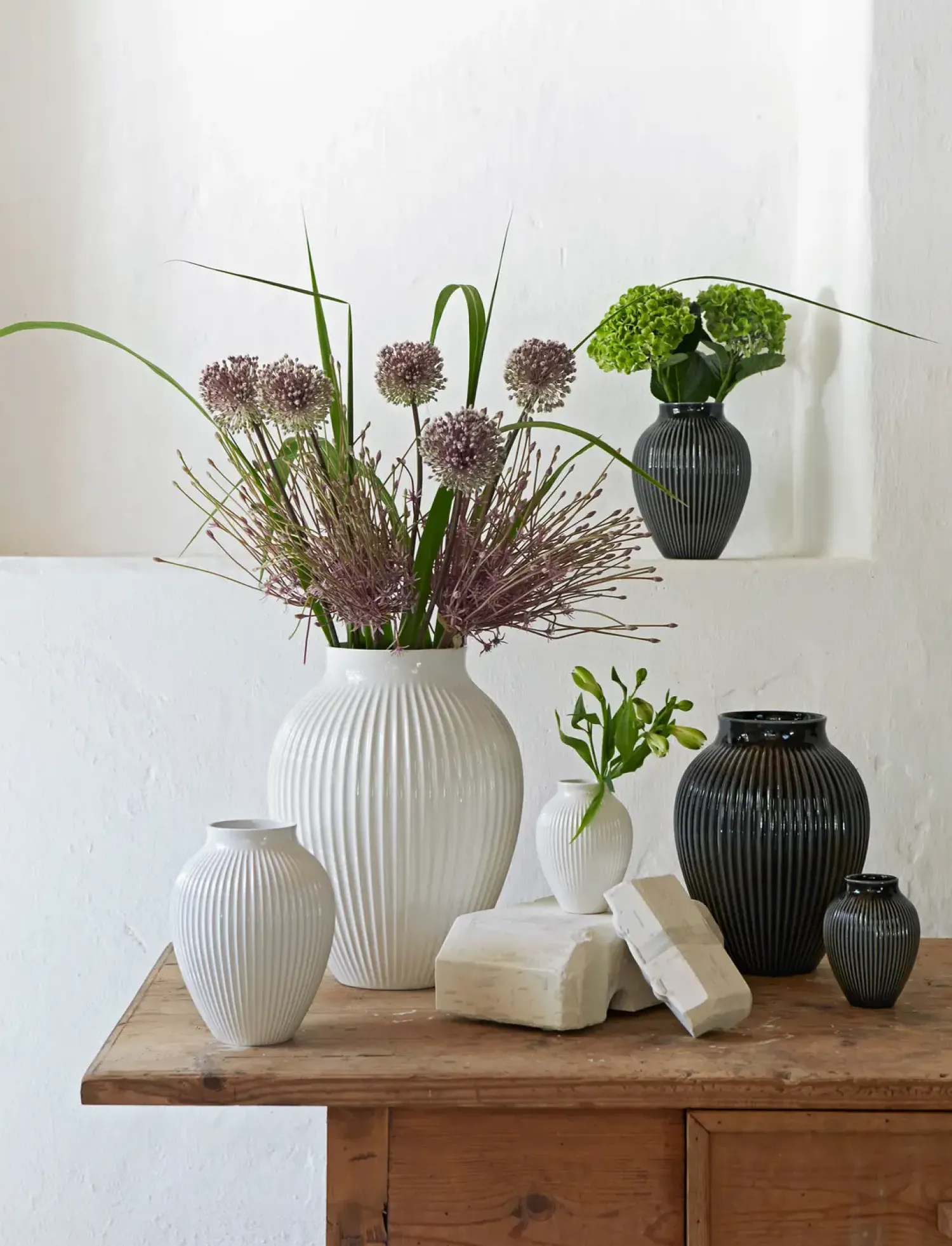 Best Knabstrup Keramik - vase H 20 cm ripple black