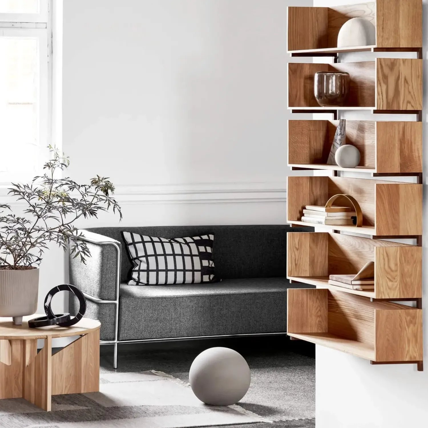 Discount Kristina Dam - væghylde i Eg - Stack Wall Shelf - 75 cm