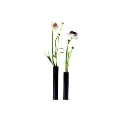 Outlet Kunstindustrien - Slim Vase - Sort - Højde 14 cm