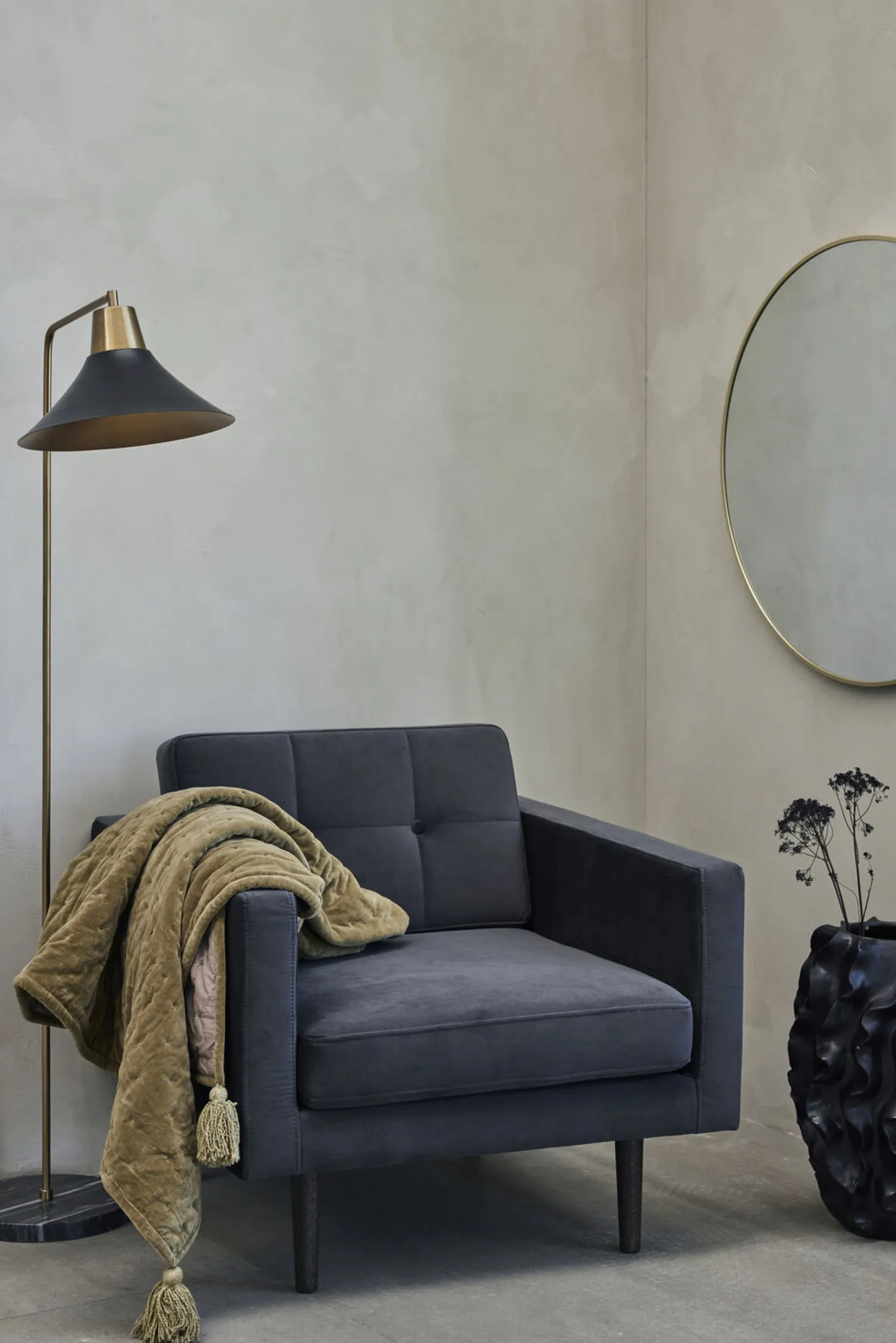 Hot Lene Bjerre - Sannia gulvvase H48 cm. sort