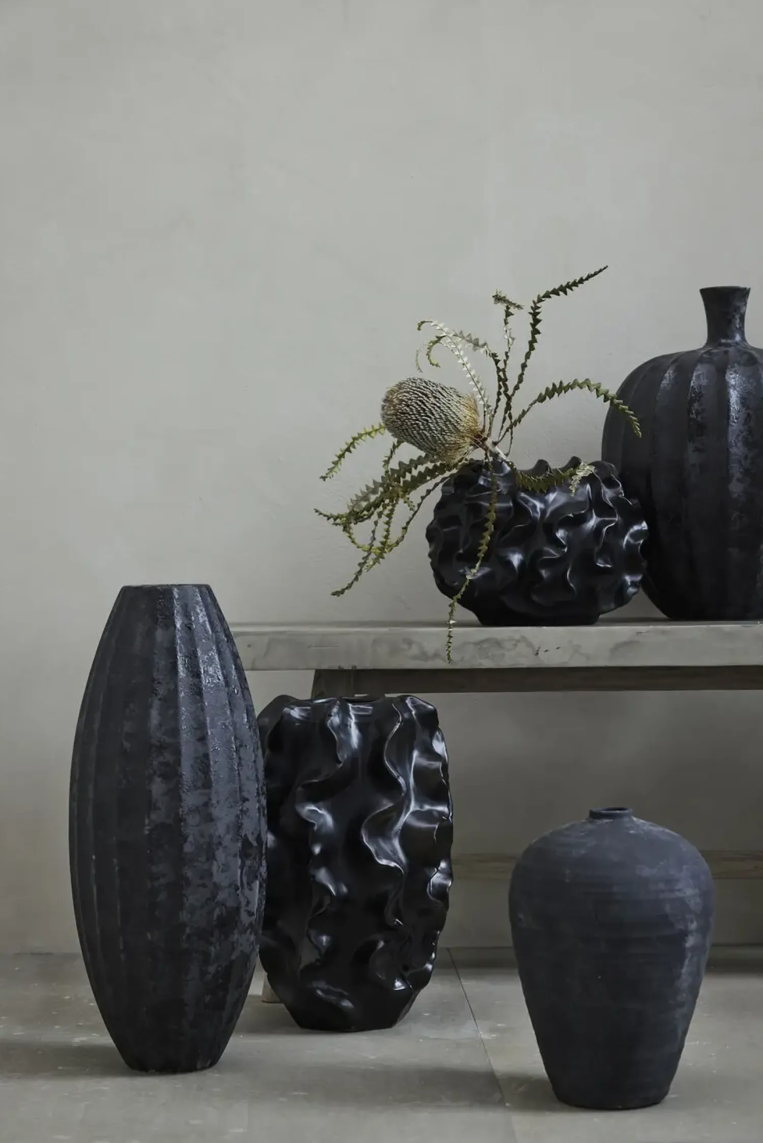 Hot Lene Bjerre - Sannia vase H20,5 cm. sort