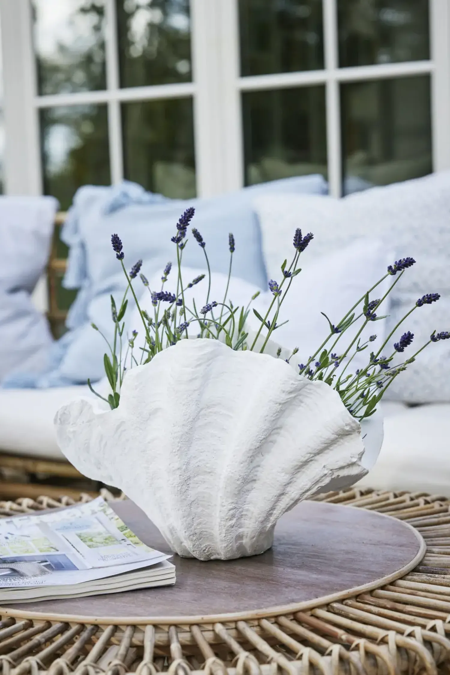 Outlet Lene Bjerre - Shella dekorationsvase H23 cm. hvid