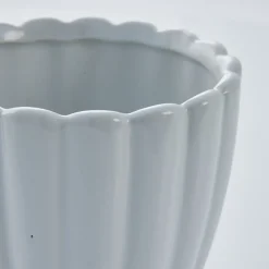 Online Lene Bjerre - Shenella urtepotteskjuler H12 cm. hvid