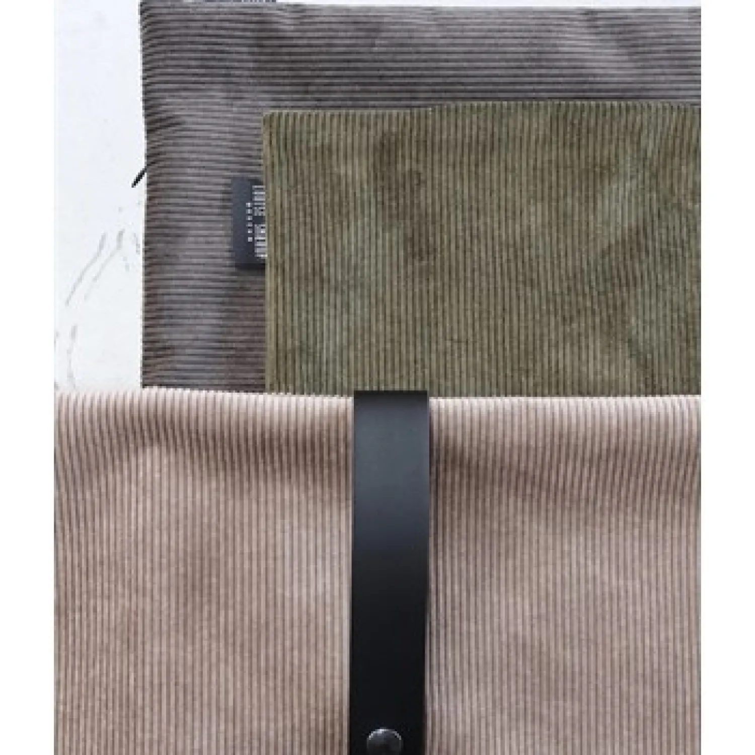 Online Louise Smærup - Pude Corduroy - Sand (40x60 cm)