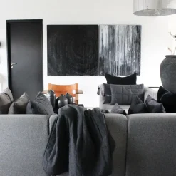 Sale Louise Smærup - Pude i Ouiltet uld - Lysegrå (50x80 cm)