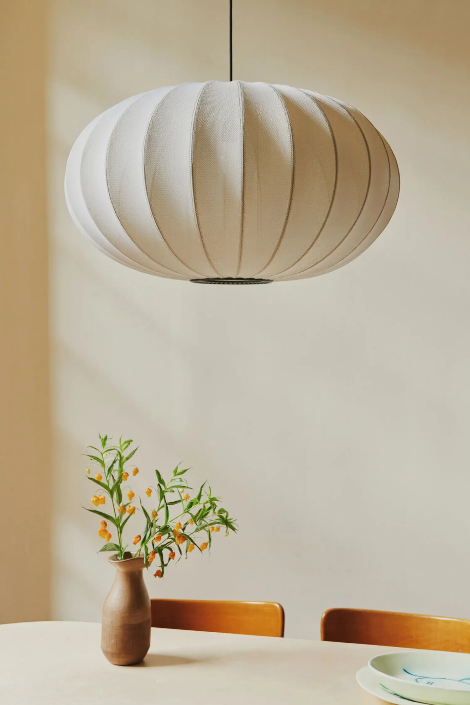 New Made by Hand - Loftlampe - Knit-Wit 57 Oval Ceiling/Wall - Pearl White