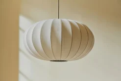 New Made by Hand - Loftlampe - Knit-Wit 57 Oval Ceiling/Wall - Pearl White