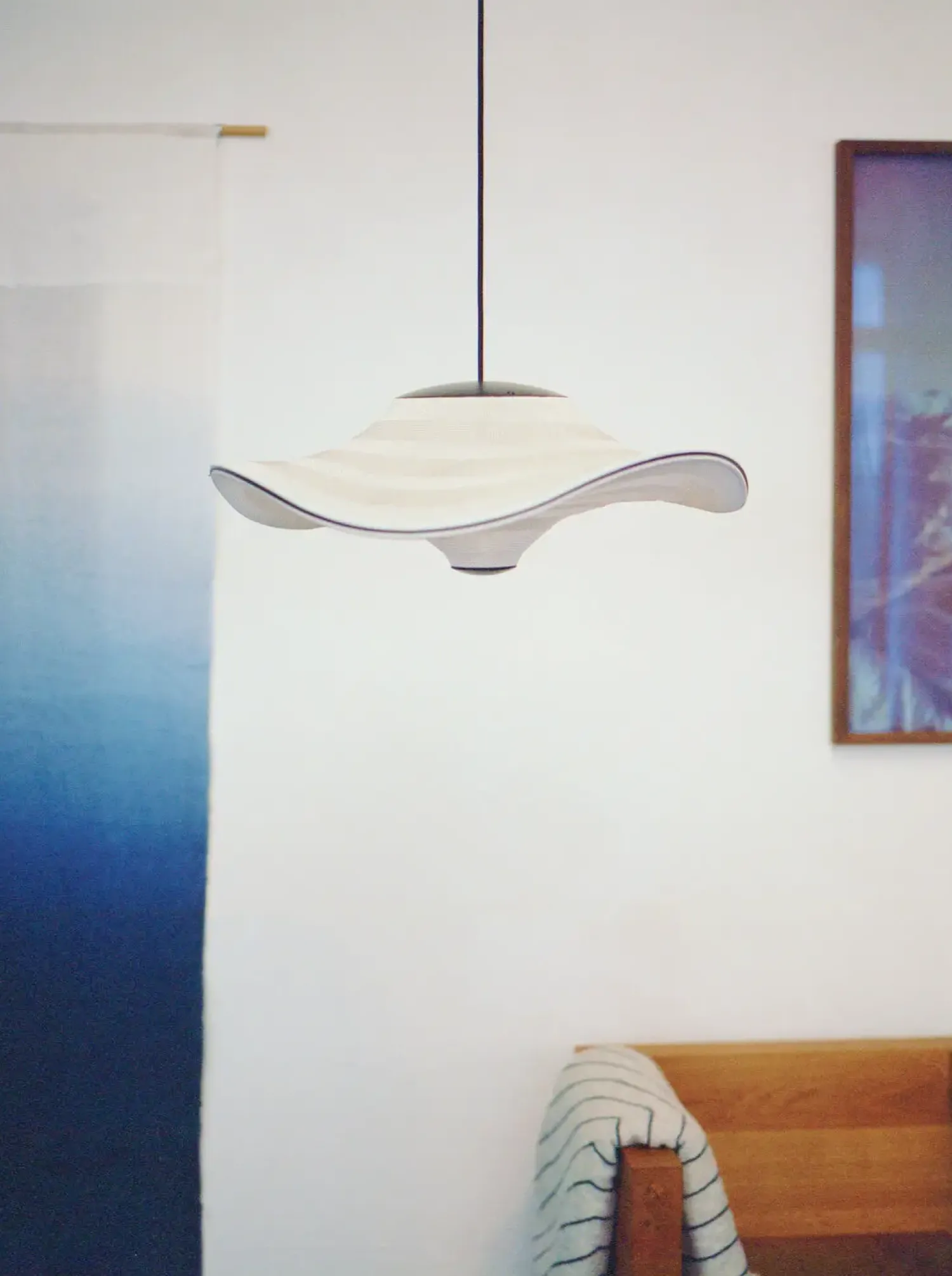 New Made by Hand - Pendellampe - Flying Ø78 - Ivory White