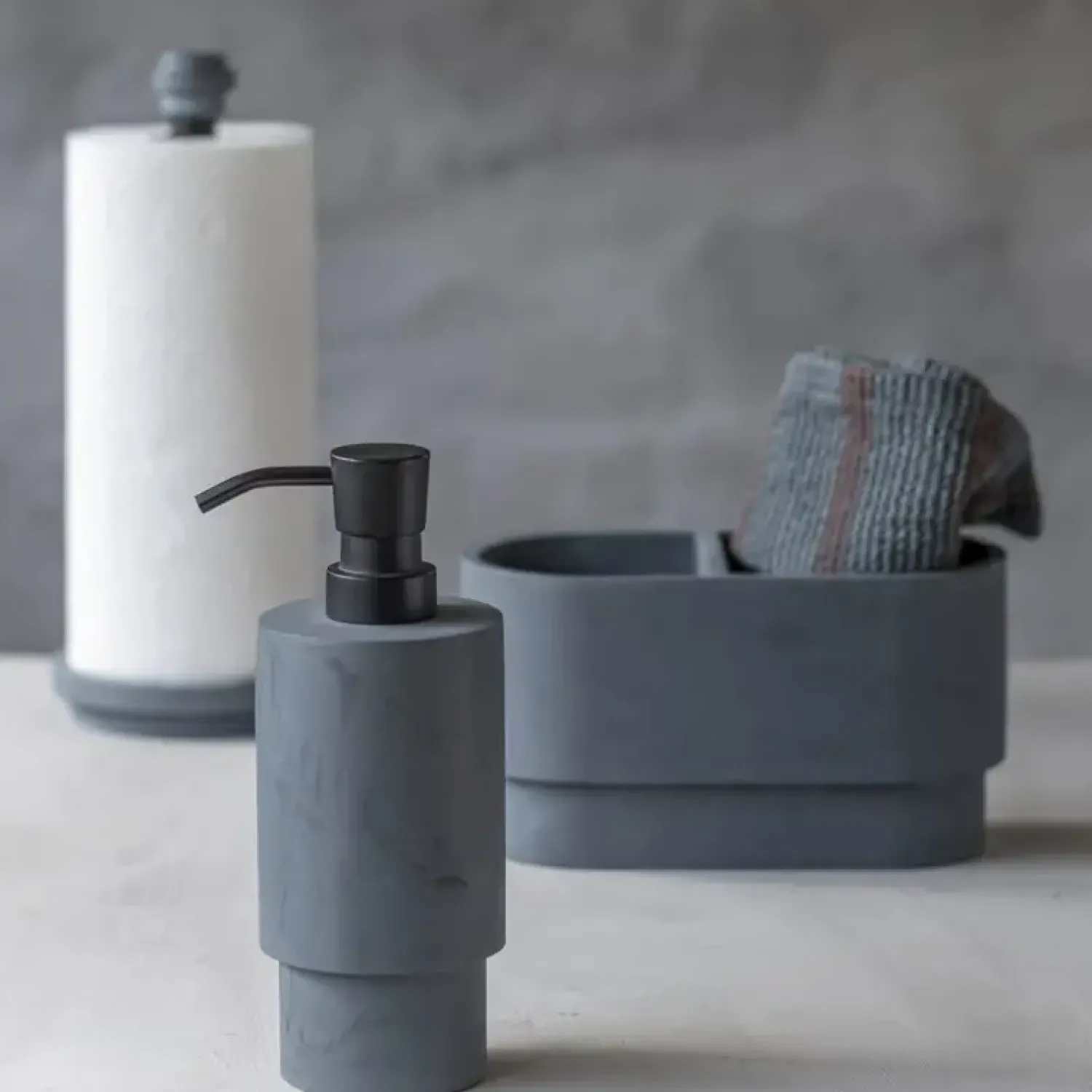 Sale Mette Ditmer - ATTITUDE dispenser (høj) - Slate Blue