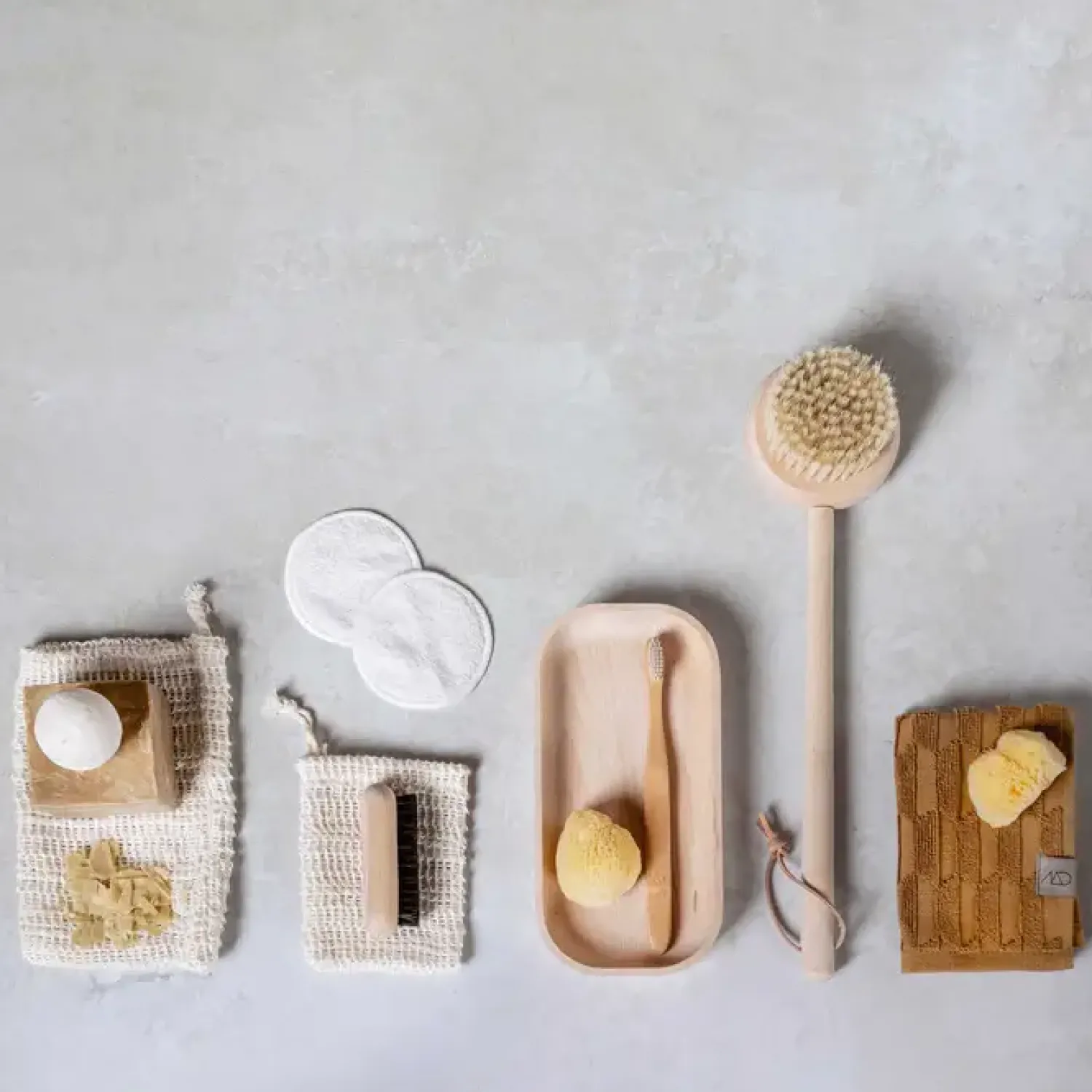 New Mette Ditmer - CLEAN kropsbørste med håndtag, Natural