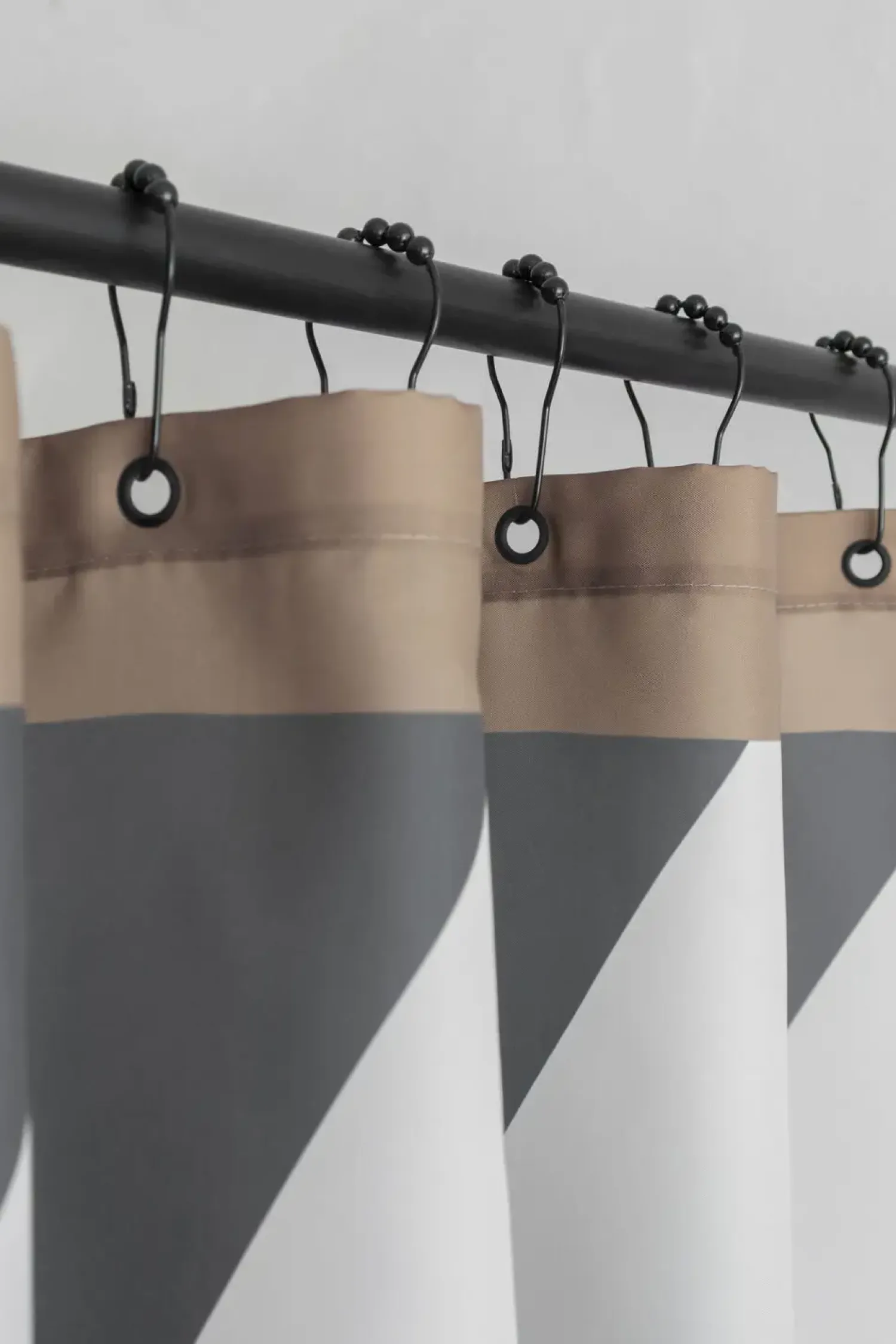 Sale Mette Ditmer - DIAGONAL-badeforhæng - Dark grey
