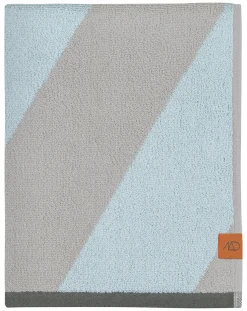 Outlet Mette Ditmer - DIAGONAL bath towel - Mint