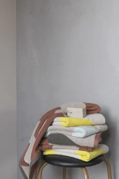 Best Mette Ditmer - DIAGONAL towel - Brick