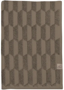 Best Mette Ditmer - GEO-håndklæde - Nougat - W50 x L95 cm