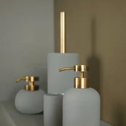 Hot Mette Ditmer - LOTUS dispenser (høj) - Frost Green
