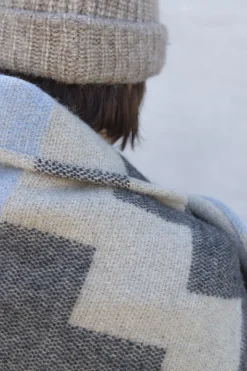 New Mette Ditmer - MAZE-plaid - Light blue - W130 x L190 cm