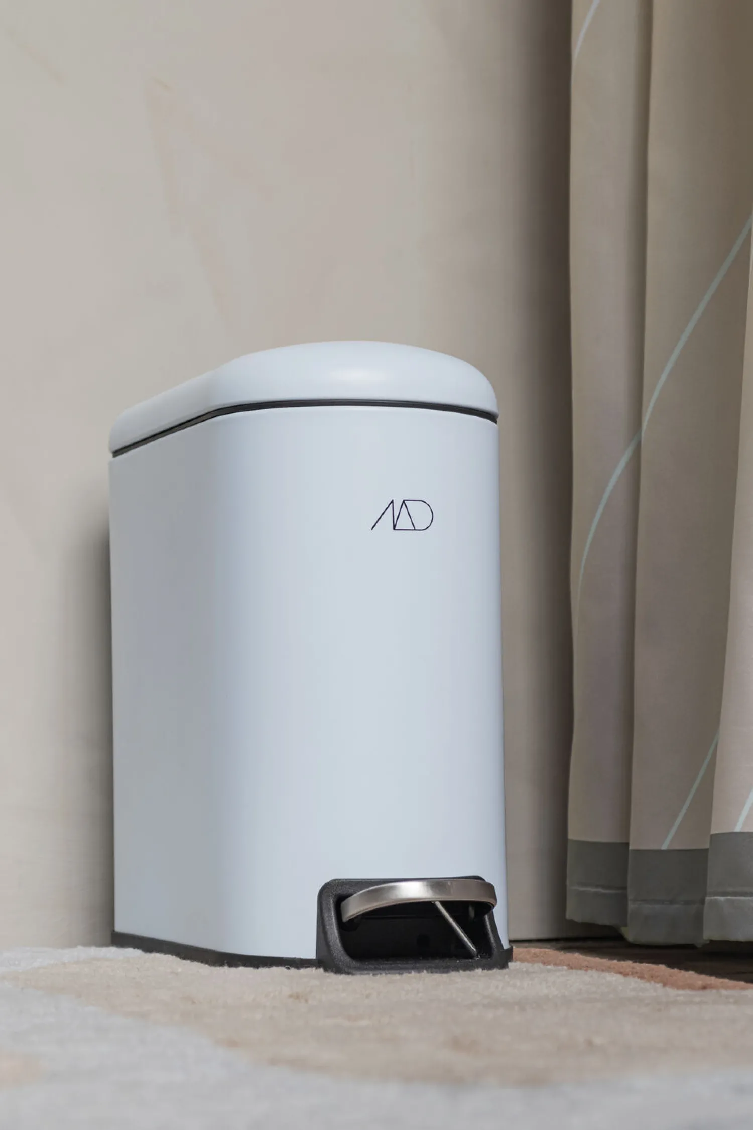 Best Mette Ditmer - MINI-WALTHER pedal bin, 5l. - Light blue