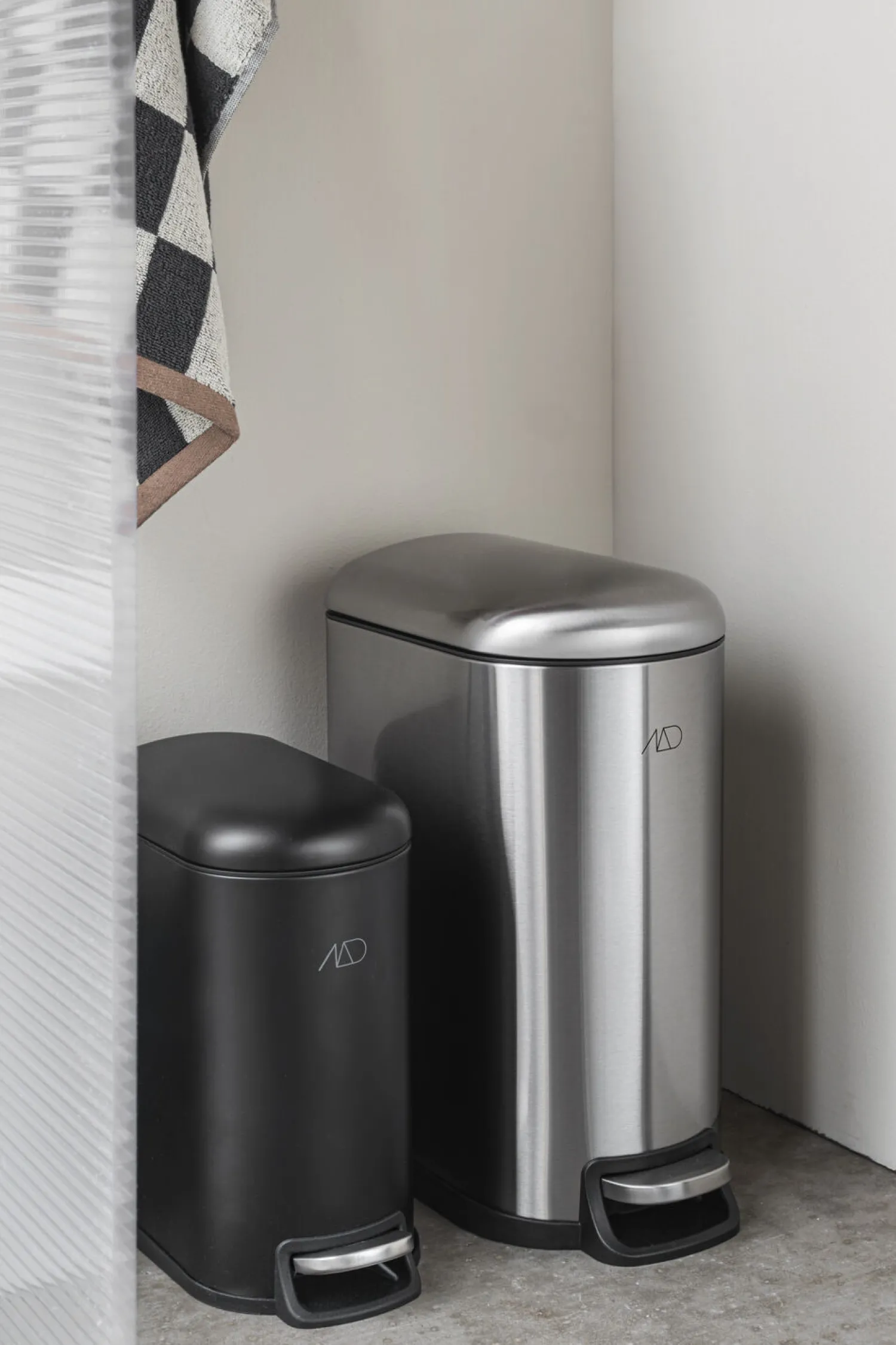 Hot Mette Ditmer - MINI-WALTHER pedal bin, 5l. - Black