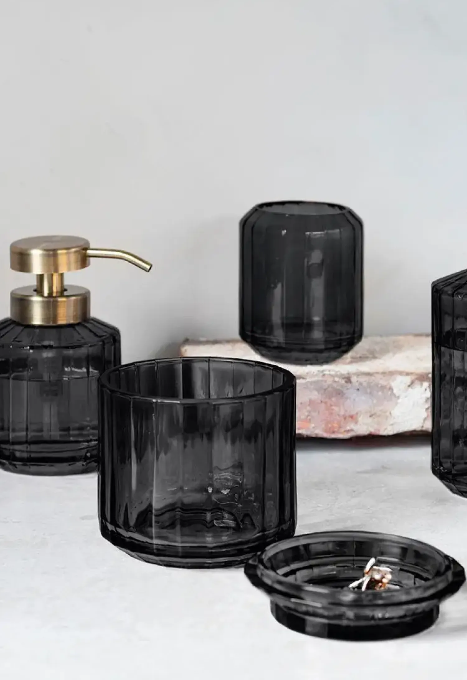 Online Mette Ditmer - Vison 2-i-1 krukke - sort