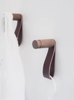 Best Nordic Function - More Hook (2 stk.) - Smoked Oak/Naturel Leather