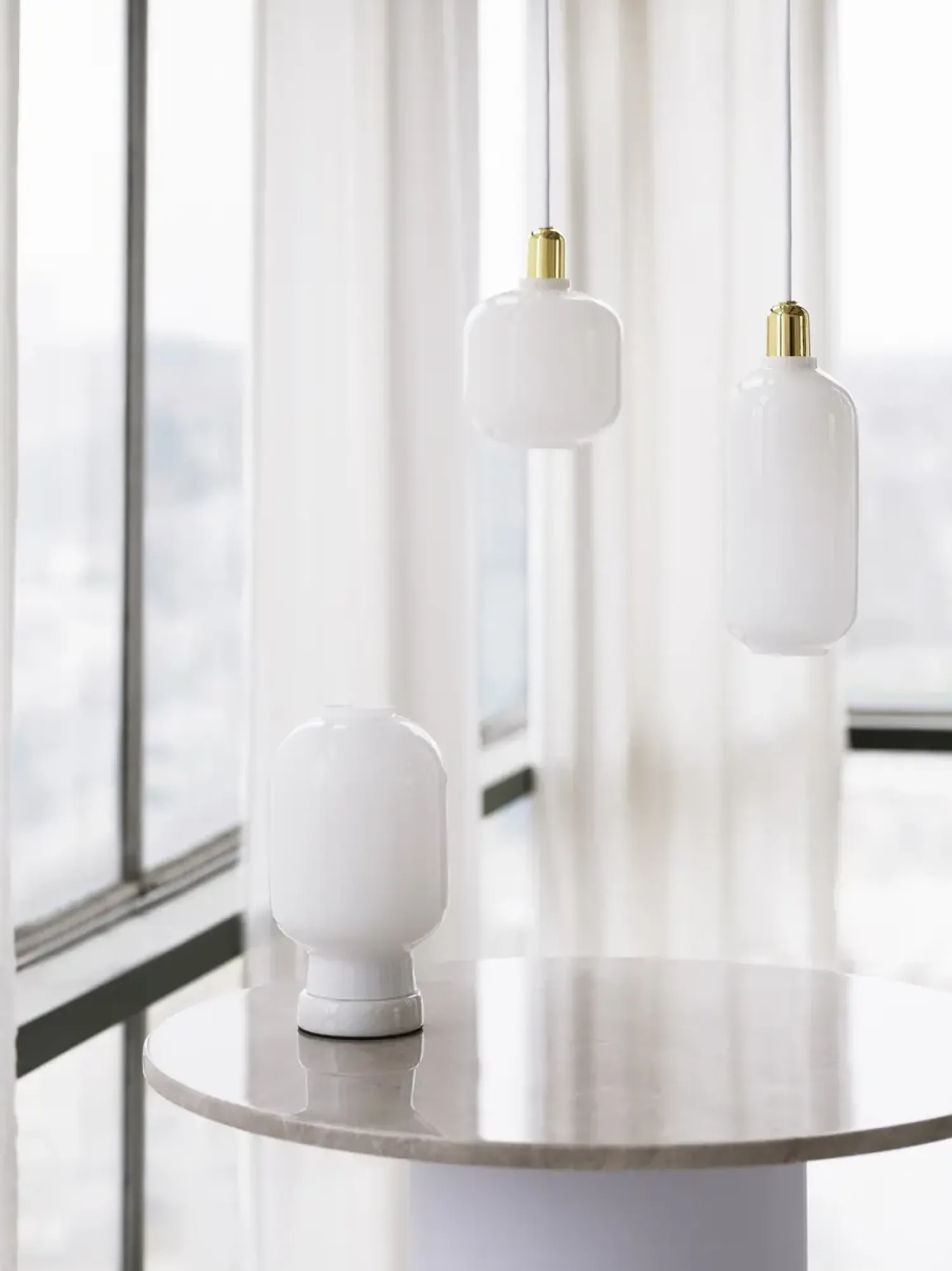 Normann Copenhagen - Amp Lamp Glass Small - Mat hvid