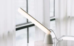 New Normann Copenhagen bordlampe - Acrobat bordlampe i sand