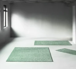 Clearance Normann Copenhagen - Flick Rug Tæppe 200x300 cm - Off White/Dark Green
