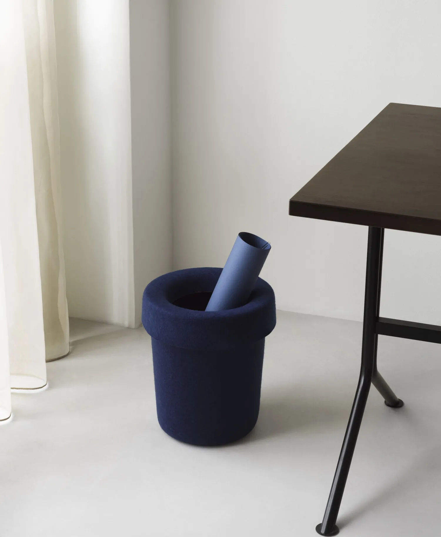 Outlet Normann Copenhagen - Hide Office Bin Dark Blue