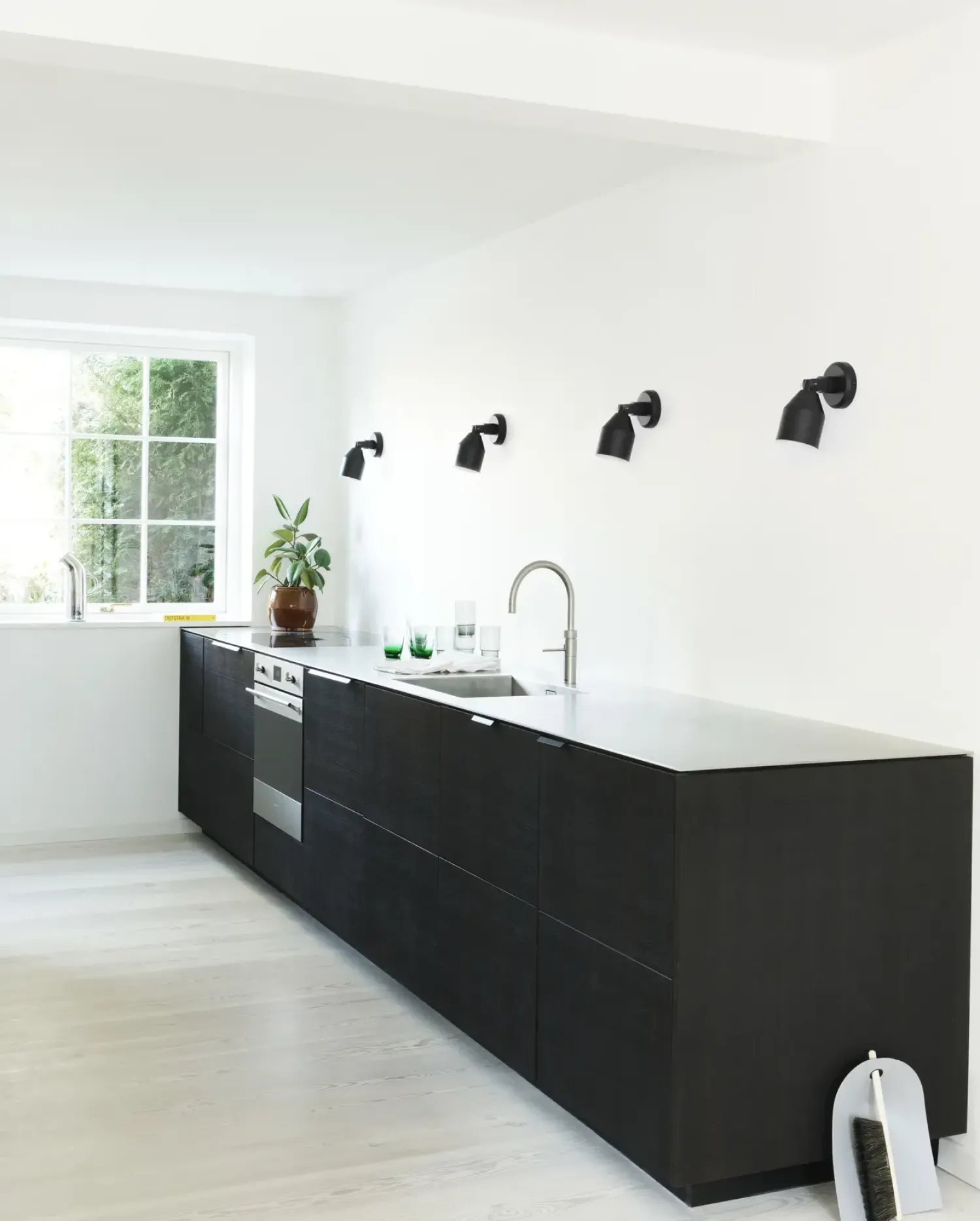 Clearance Normann Copenhagen - Klip Wall Lamp EU