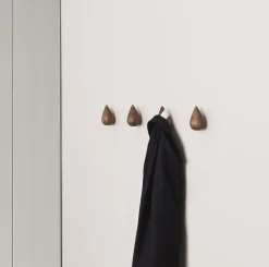Clearance Normann Copenhagen - knage - Dropit Hooks Large - Valnød - 2 styk