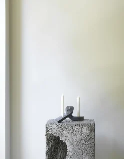 Sale Normann Copenhagen - Lysestage - Crooked Candlestick Two - Grey / Grå