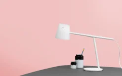 Best Normann Copenhagen - Momento bordlampe - Hvid