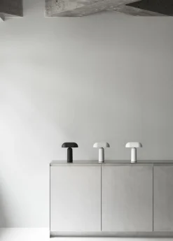 Clearance Normann Copenhagen - Porta Bordlampe - sort
