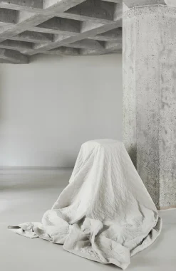Outlet Normann Copenhagen - Sengetæppe / Sengebetræk - Hvid - 250x250 cm