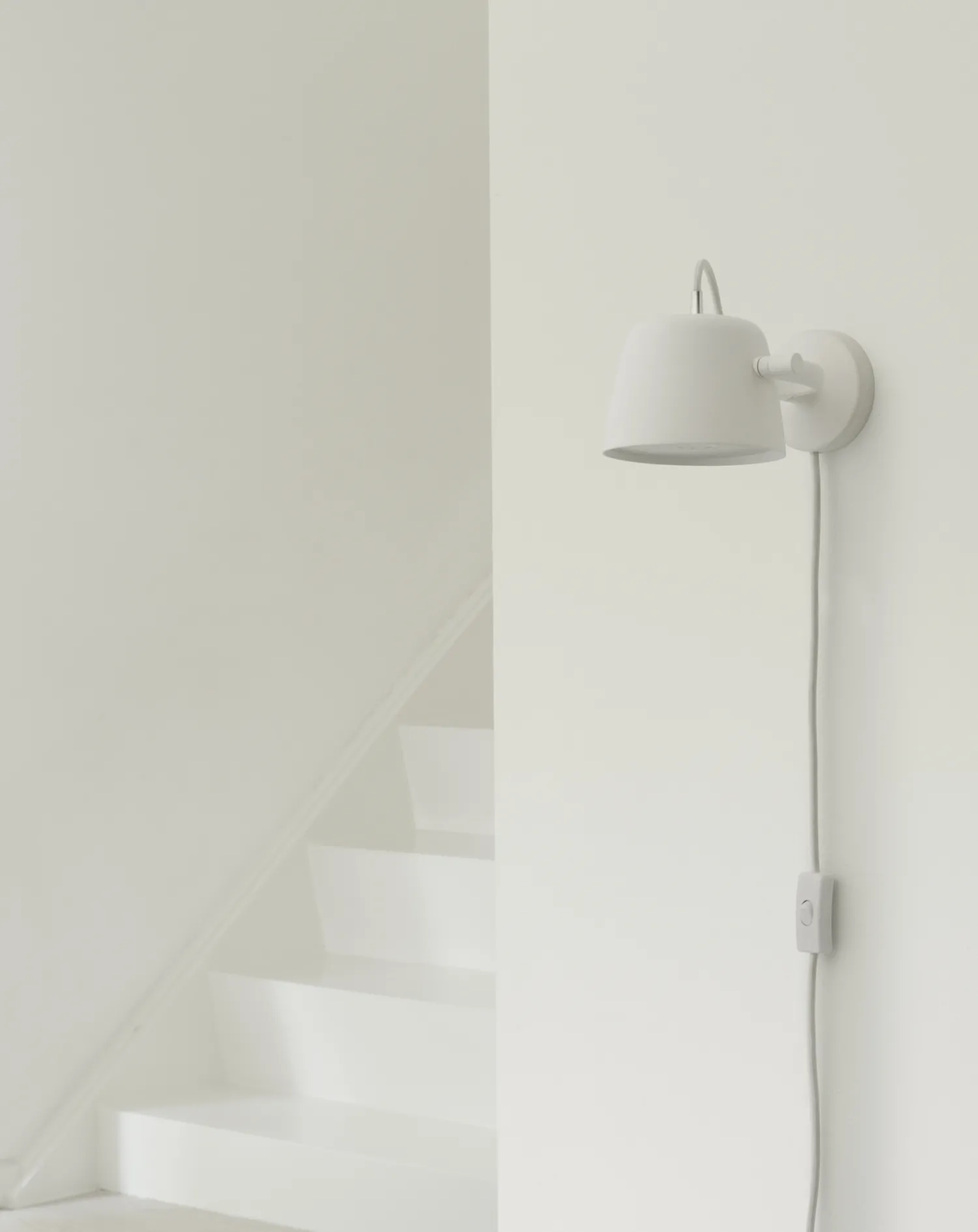 Discount Normann Copenhagen - Tub Wall Lamp EU