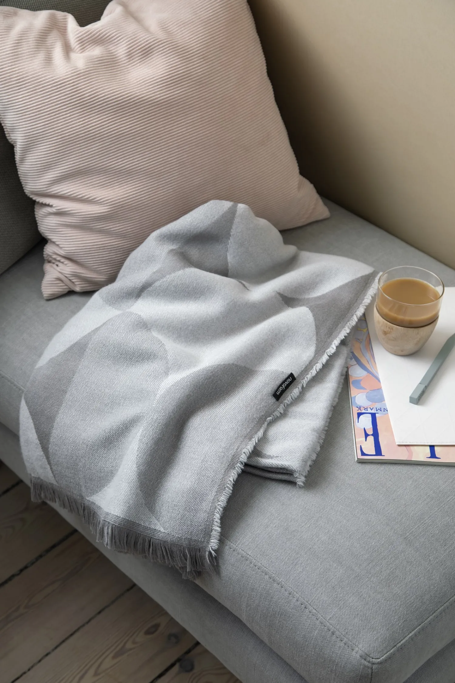 Online NovoForm - Loop Plaid, Cool Grey
