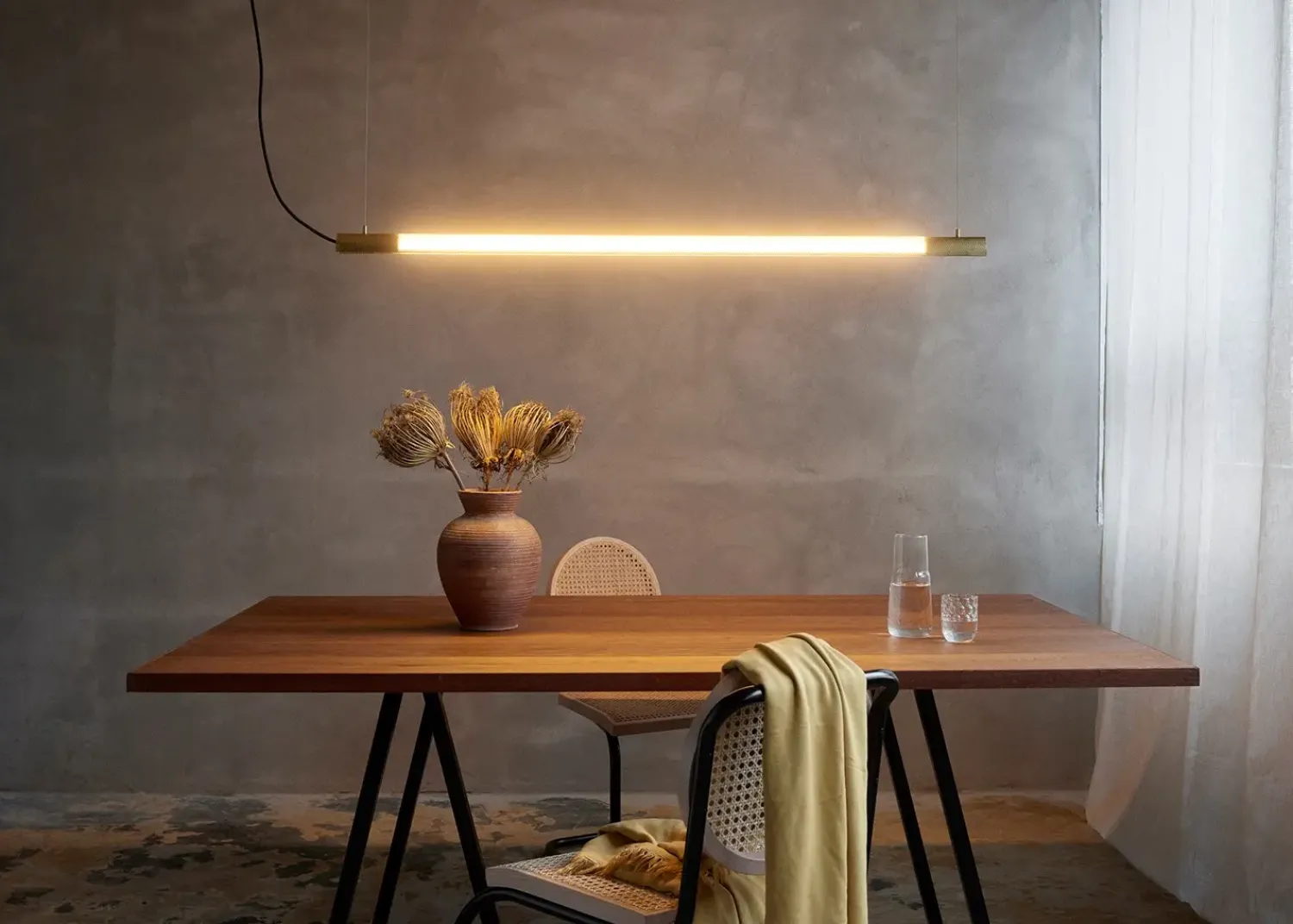 Online Nuad - Radents Pendant lampe, messing - 135 cm, bordlampe
