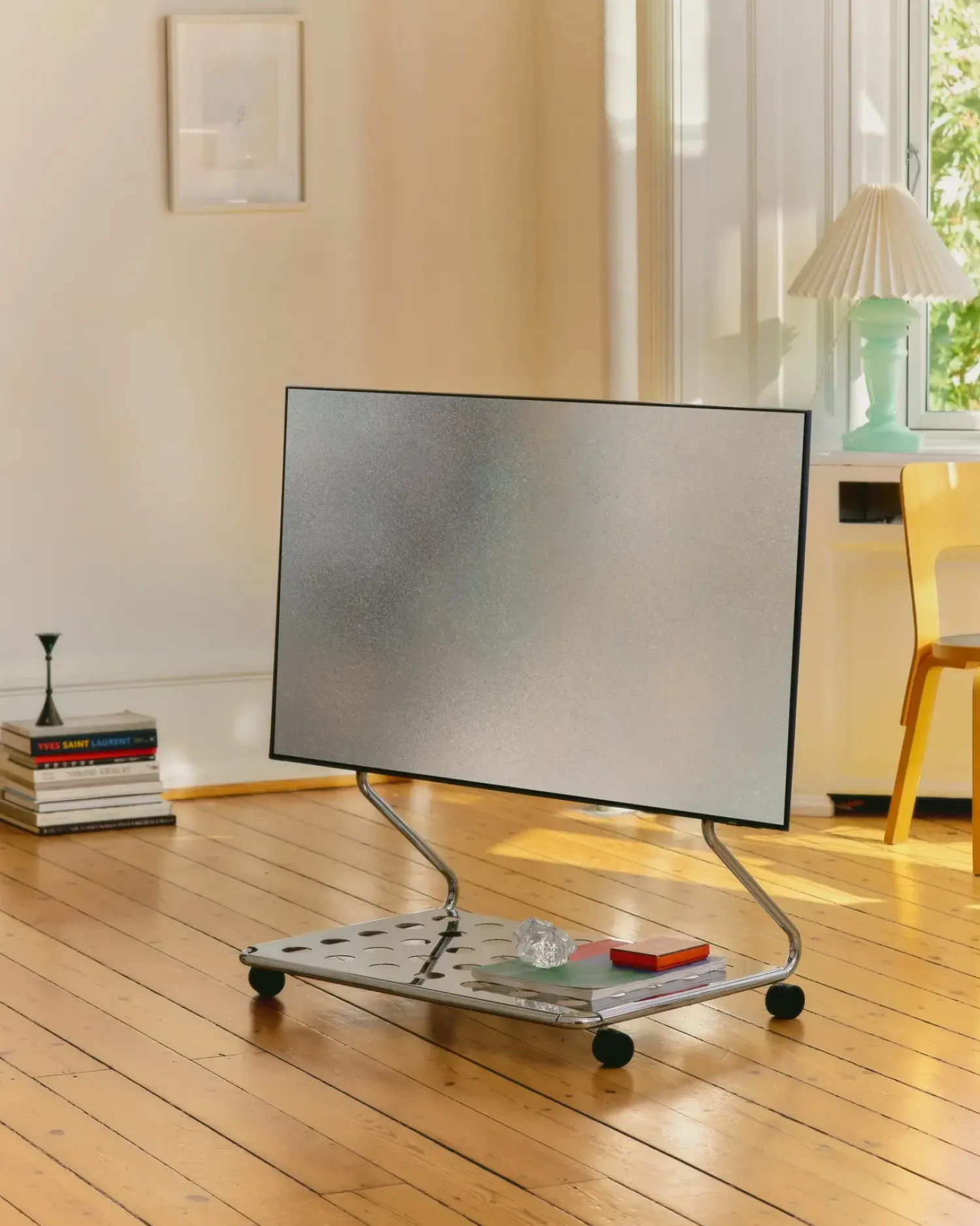 Hot Pedestal - TV-Stander - Disco - 40"-70" - Chrome