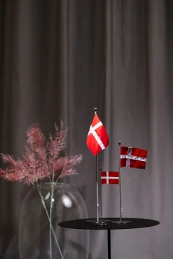 Discount Piet Hein - Bord-flagstang - 25-cm med DANSK flag