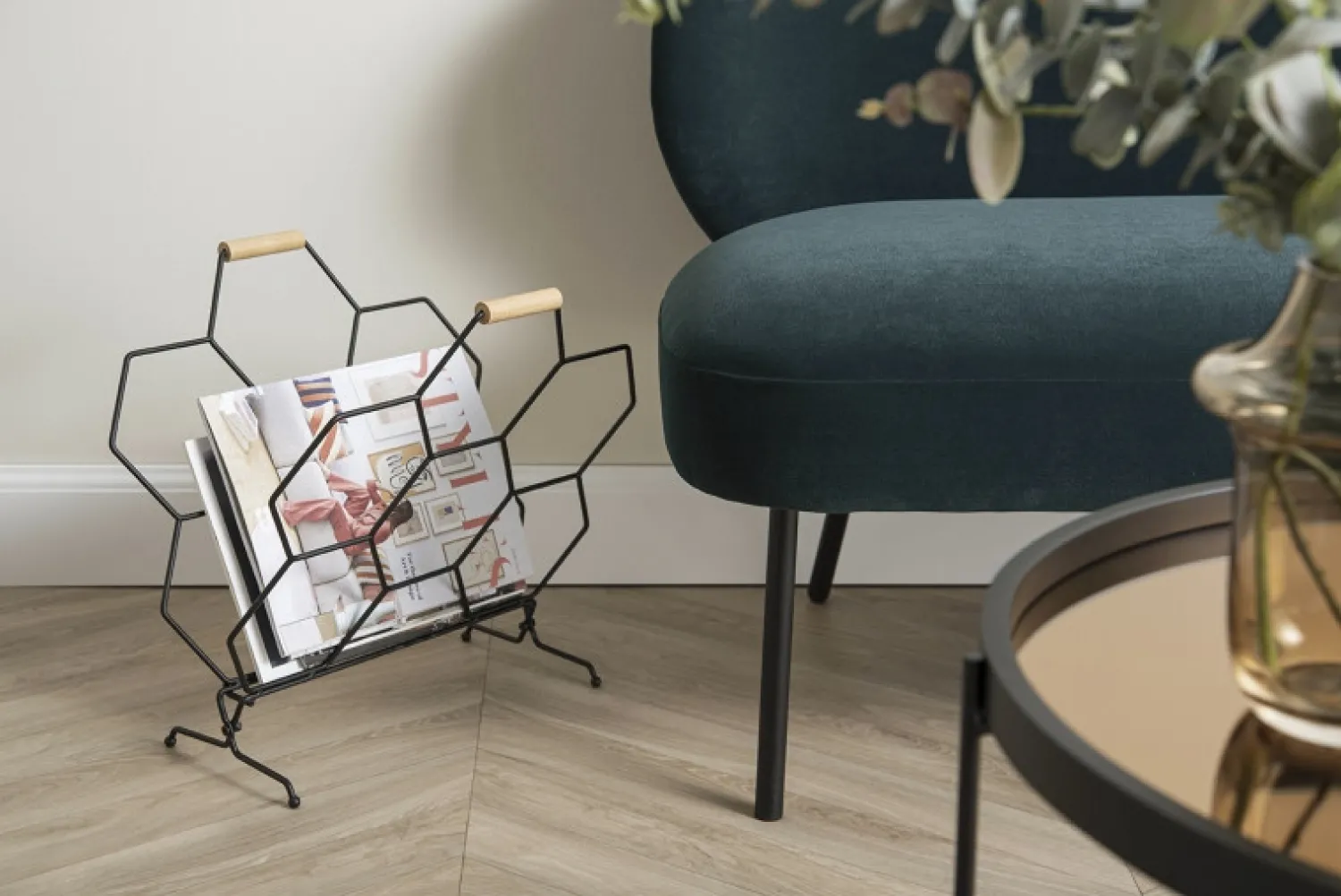 Sale Present time - Magazine rack Honeycomb matt black