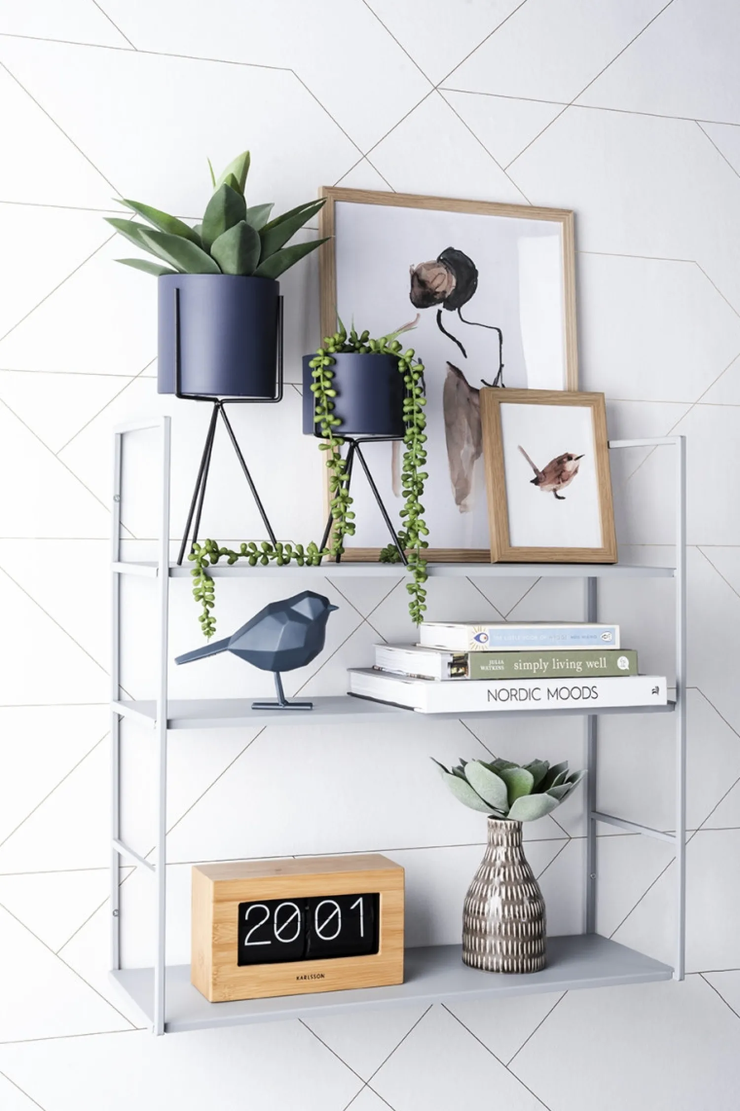 Best Present time - Wall rack Level metal matt warm grey