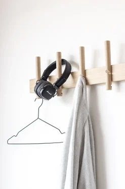 Clearance Roon & Rahn by We Do Wood - Reces Knagerække 78, Lys