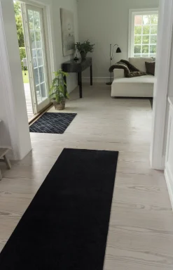 Hot Tica Copenhagen - Smudsmåtte - Ensfarvet - sort - 67x200 cm