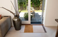 Outlet Tica Copenhagen - Smudsmåtte - Stripes Horizon - Ivory-Dijon-Brown - 60x90 cm