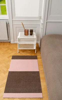 Discount Tica Copenhagen - Smudsmåtte - Stripes Horizon - Sand/Lyserød - 90x130 cm