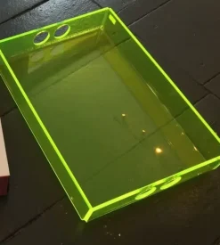 Online Neon living Tray bakke i neon gul fra (lille) - neonyellow (21 x 29 cm)