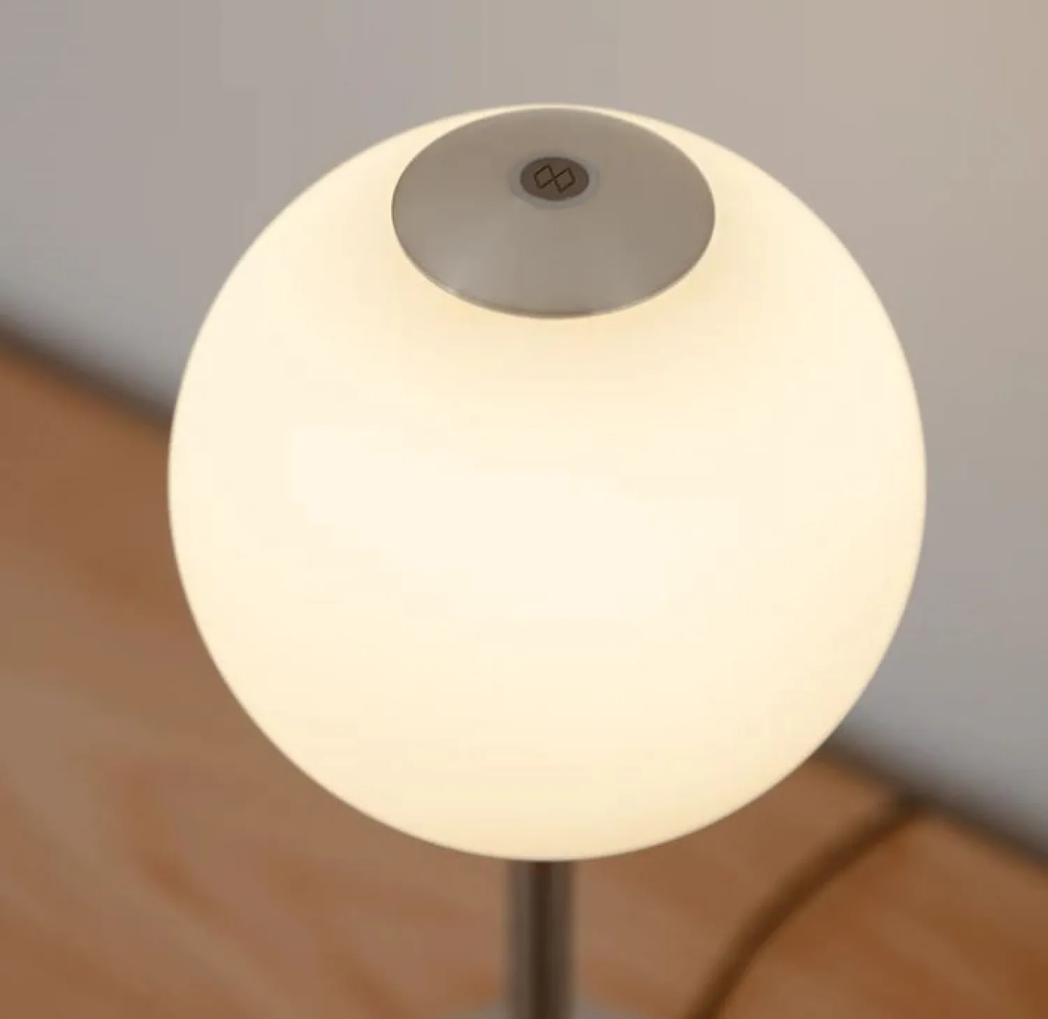 New Umage - Bordlampe - Audrey - Stål