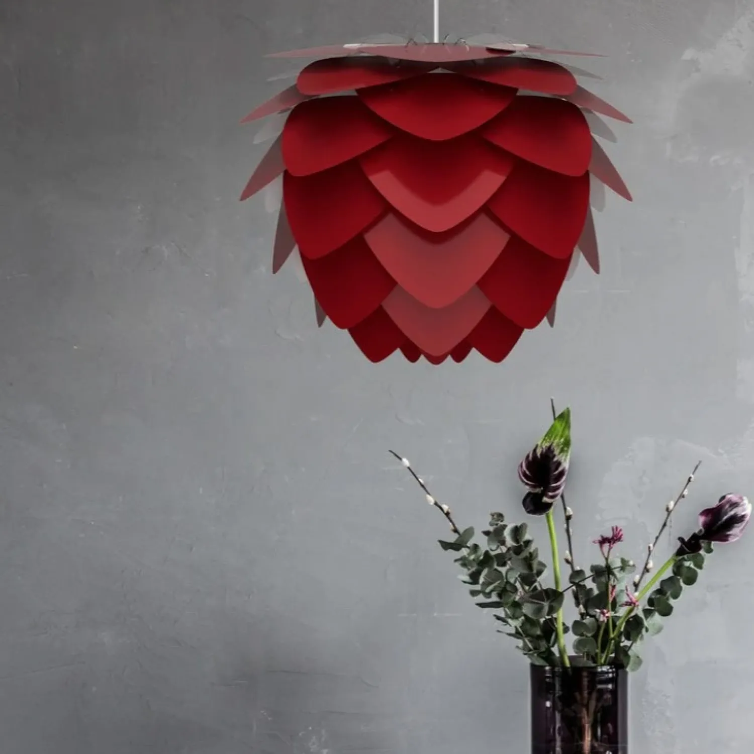 Online Umage - Lampeskærm - Aluvia Pendel - Ruby red - Medium Ø59 cm