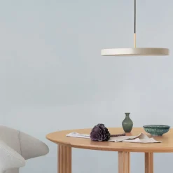 Discount Umage - Pendel m/ messingtop - Asteria - Pearl white - Medium Ø43 cm